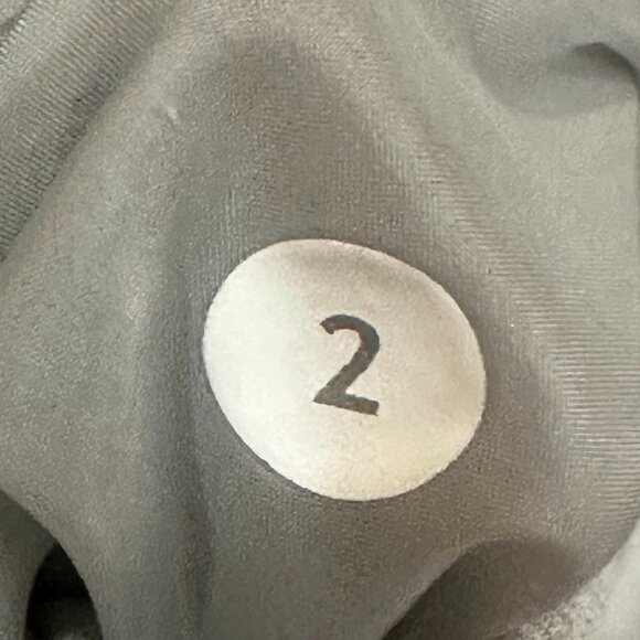 Lululemon The Bomb Bomber Quilted Reversible Jacket‎ Grey Size 2 - Picture 9 of 9